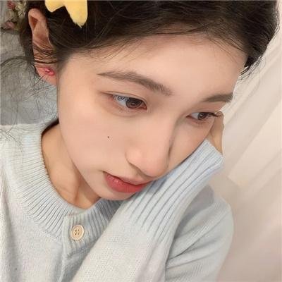灰石之中